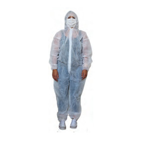 Combinaison avec cagoule