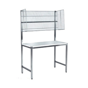 Tables et chariots de conditionnement